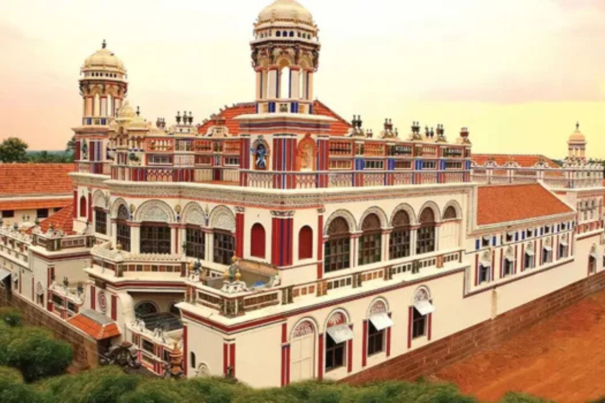 Umaya Travels Karai Kudi Package